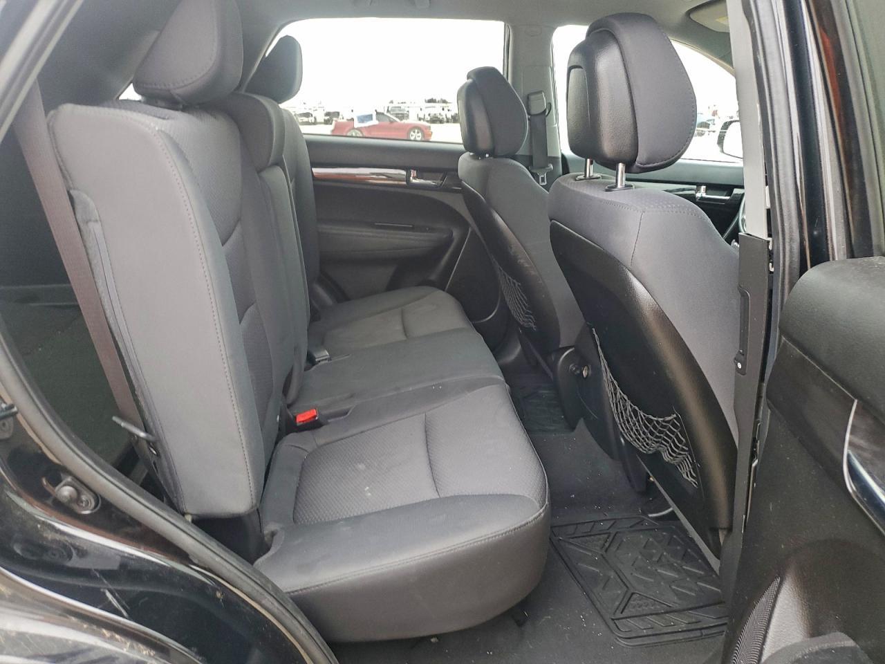 2012 KIA SORENTO