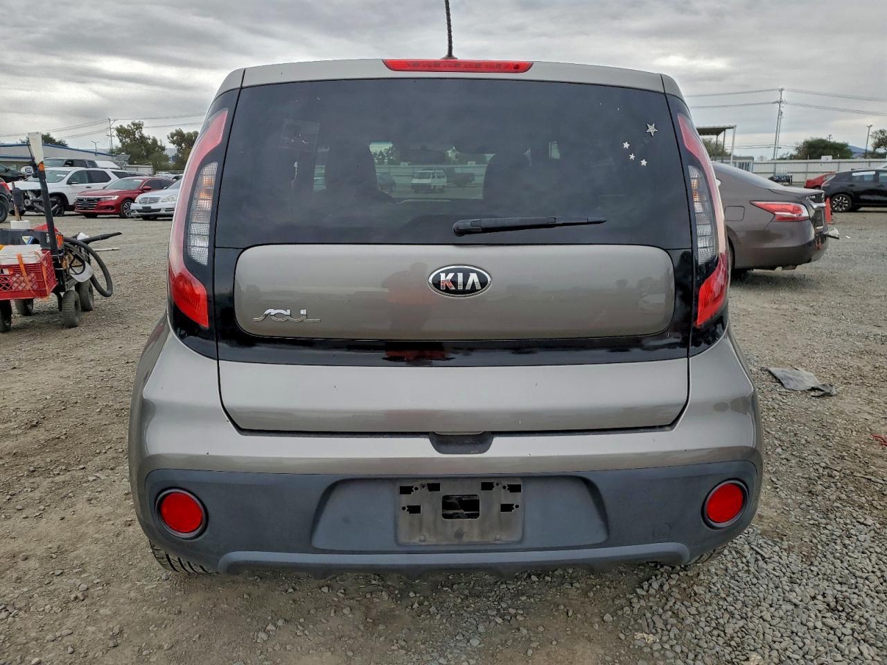 2017 KIA SOUL
