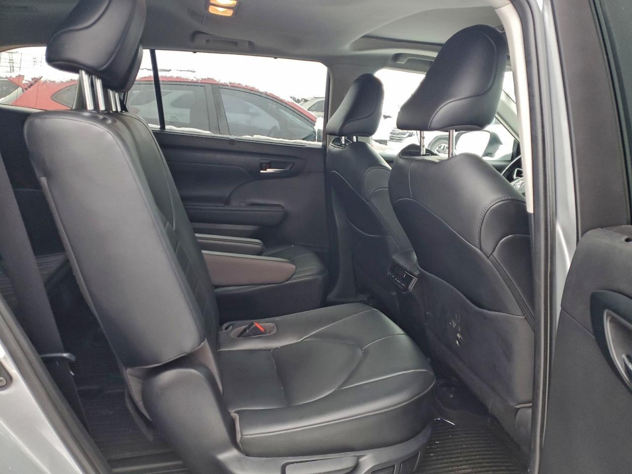 2020 TOYOTA HIGHLANDER