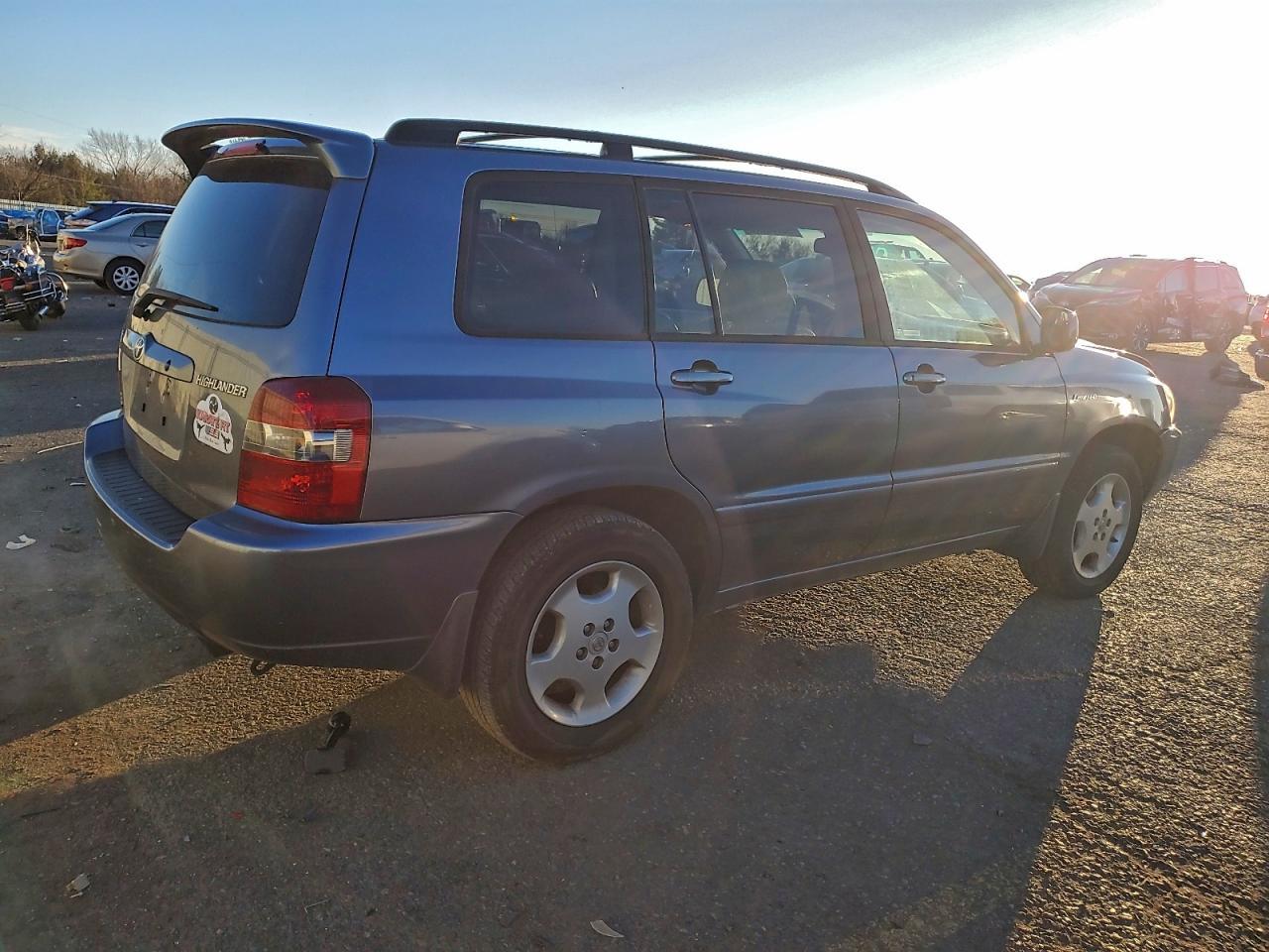 2006 TOYOTA HIGHLANDER