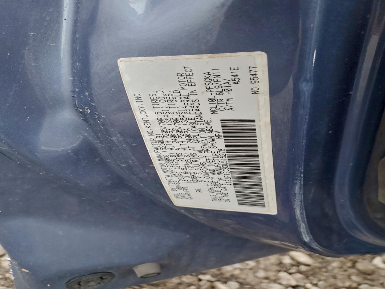 2003 TOYOTA SIENNA