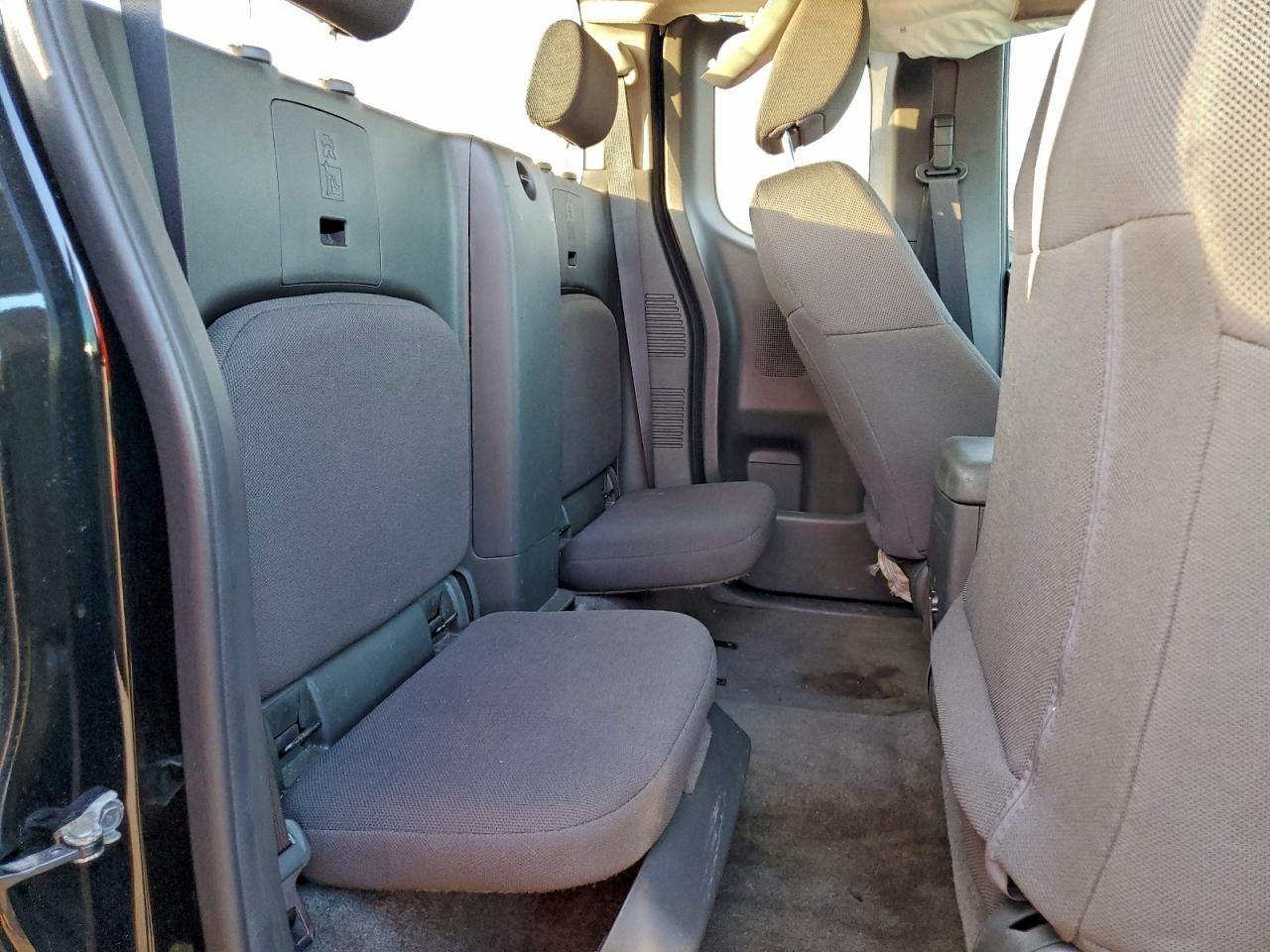 2018 NISSAN Frontier