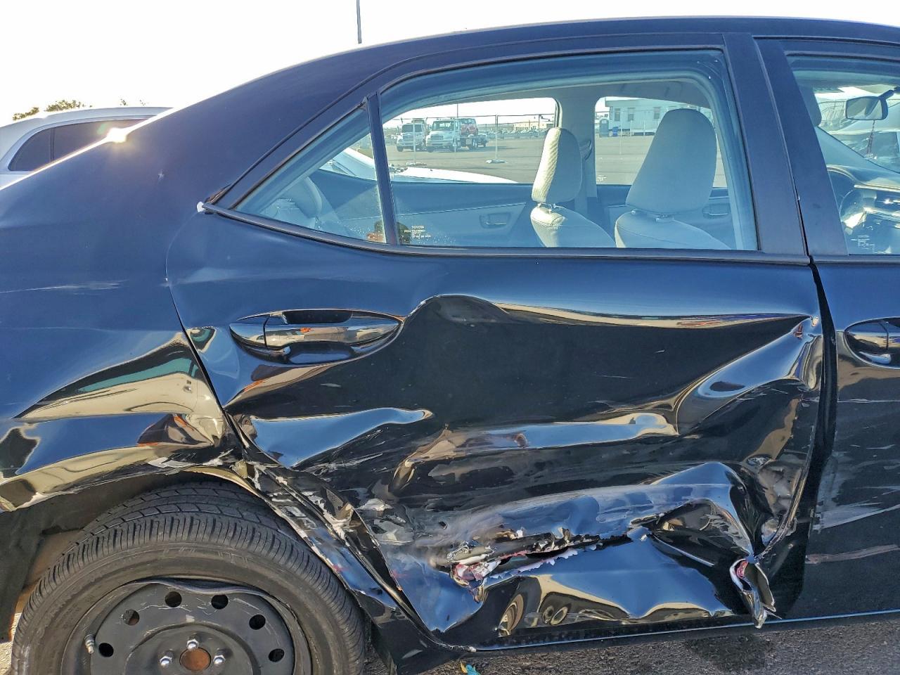 2016 TOYOTA COROLLA