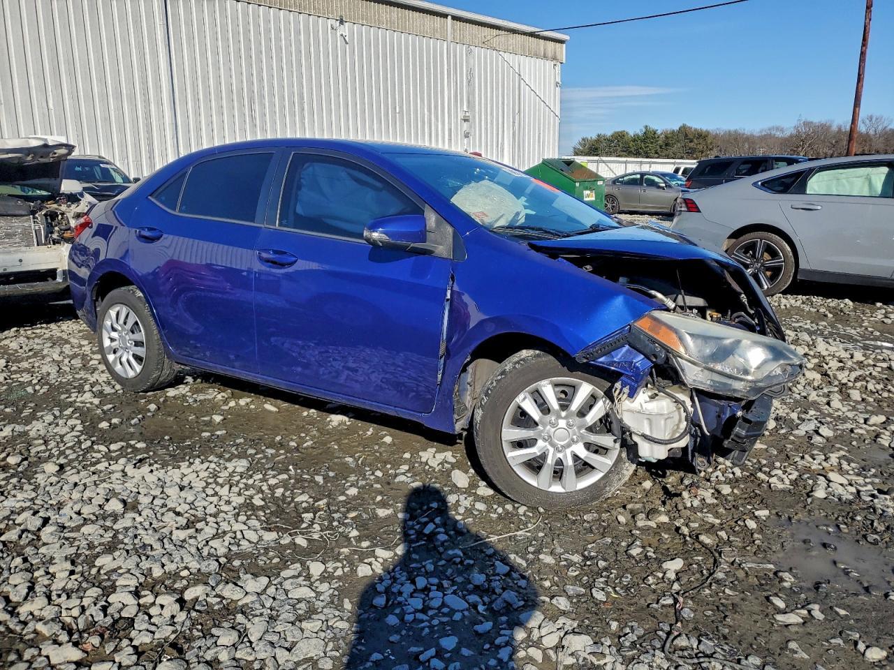 2015 TOYOTA COROLLA