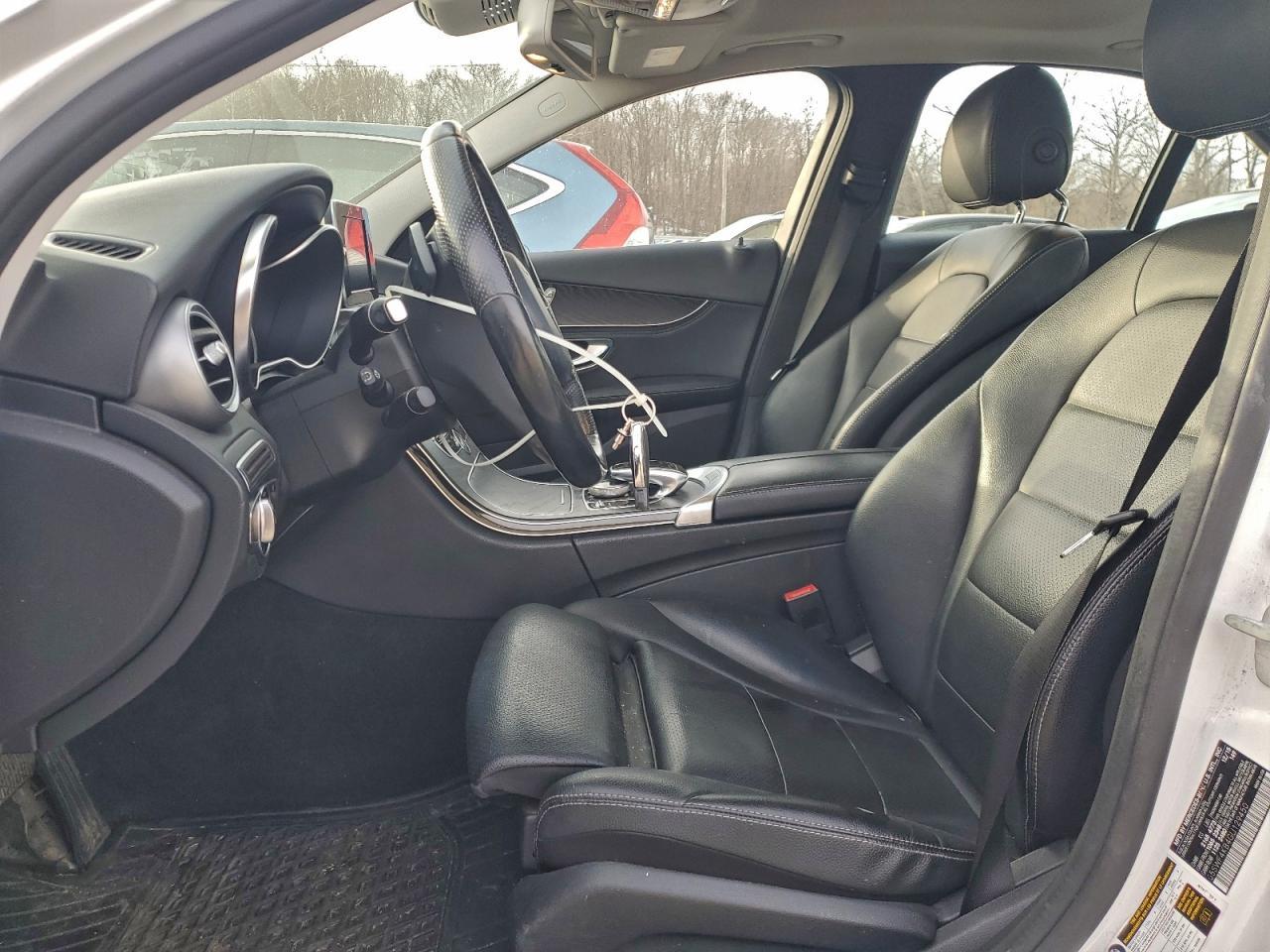 2016 MERCEDES-BENZ C-CLASS