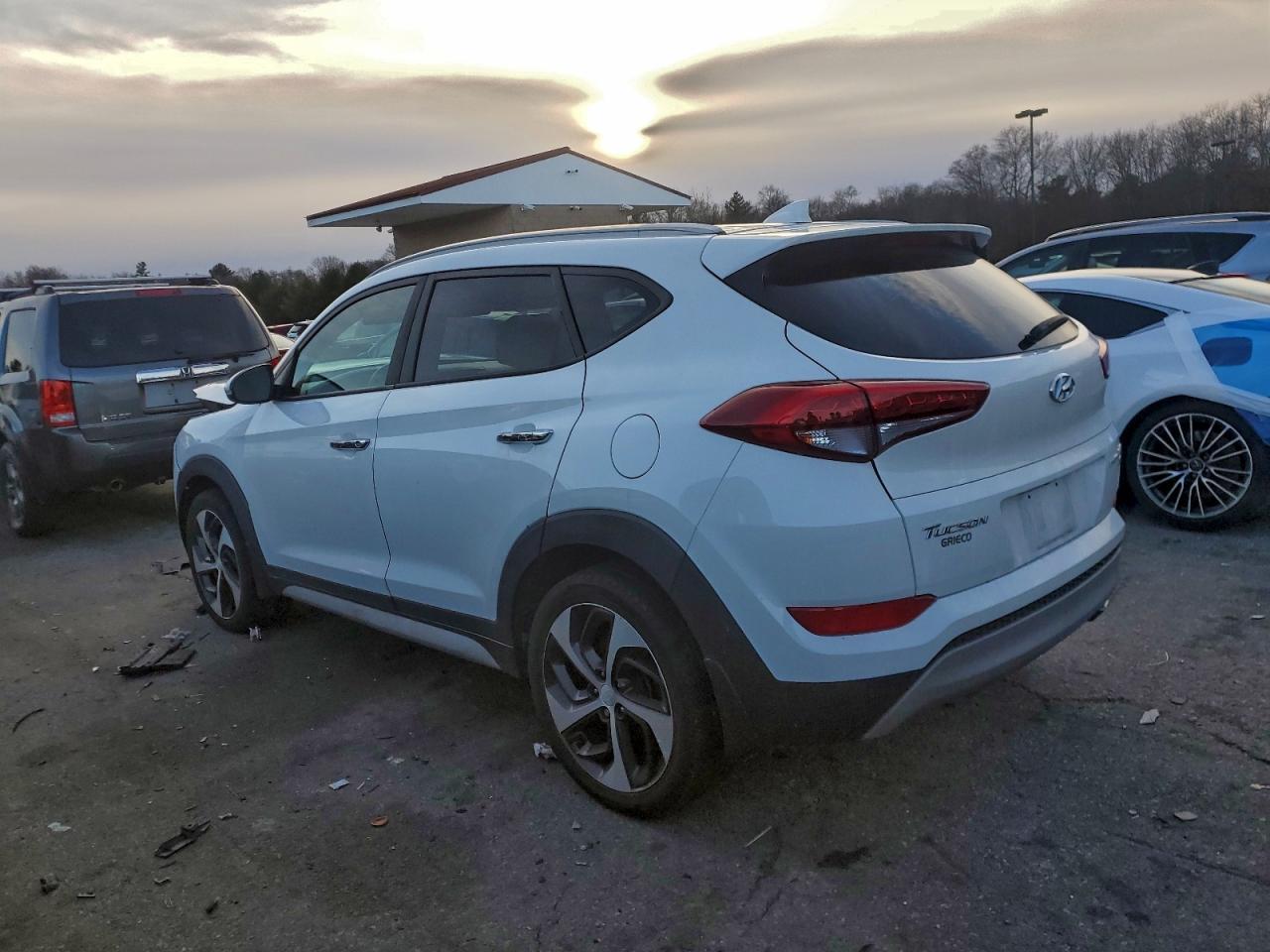 2018 HYUNDAI TUCSON