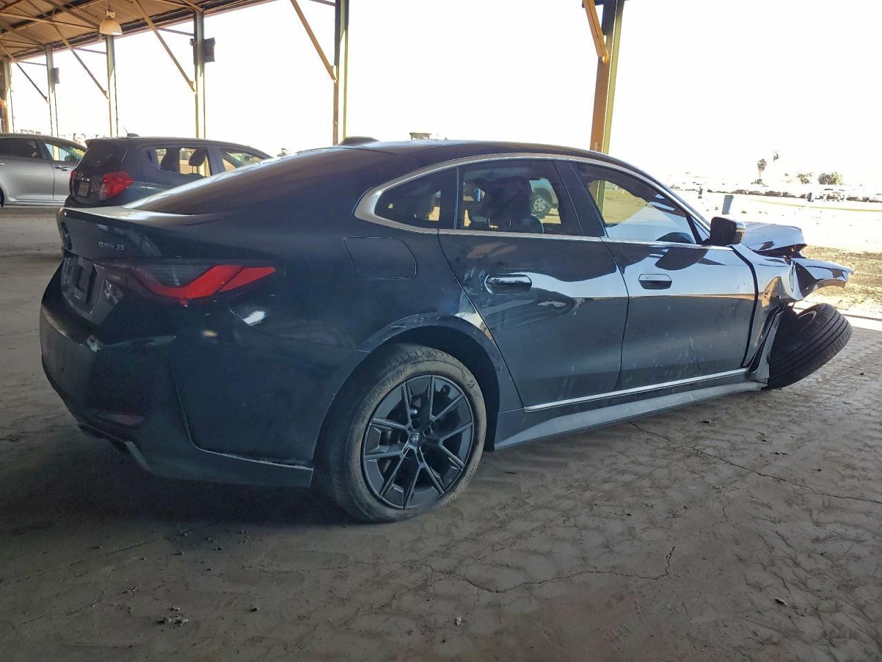 2023 BMW i4