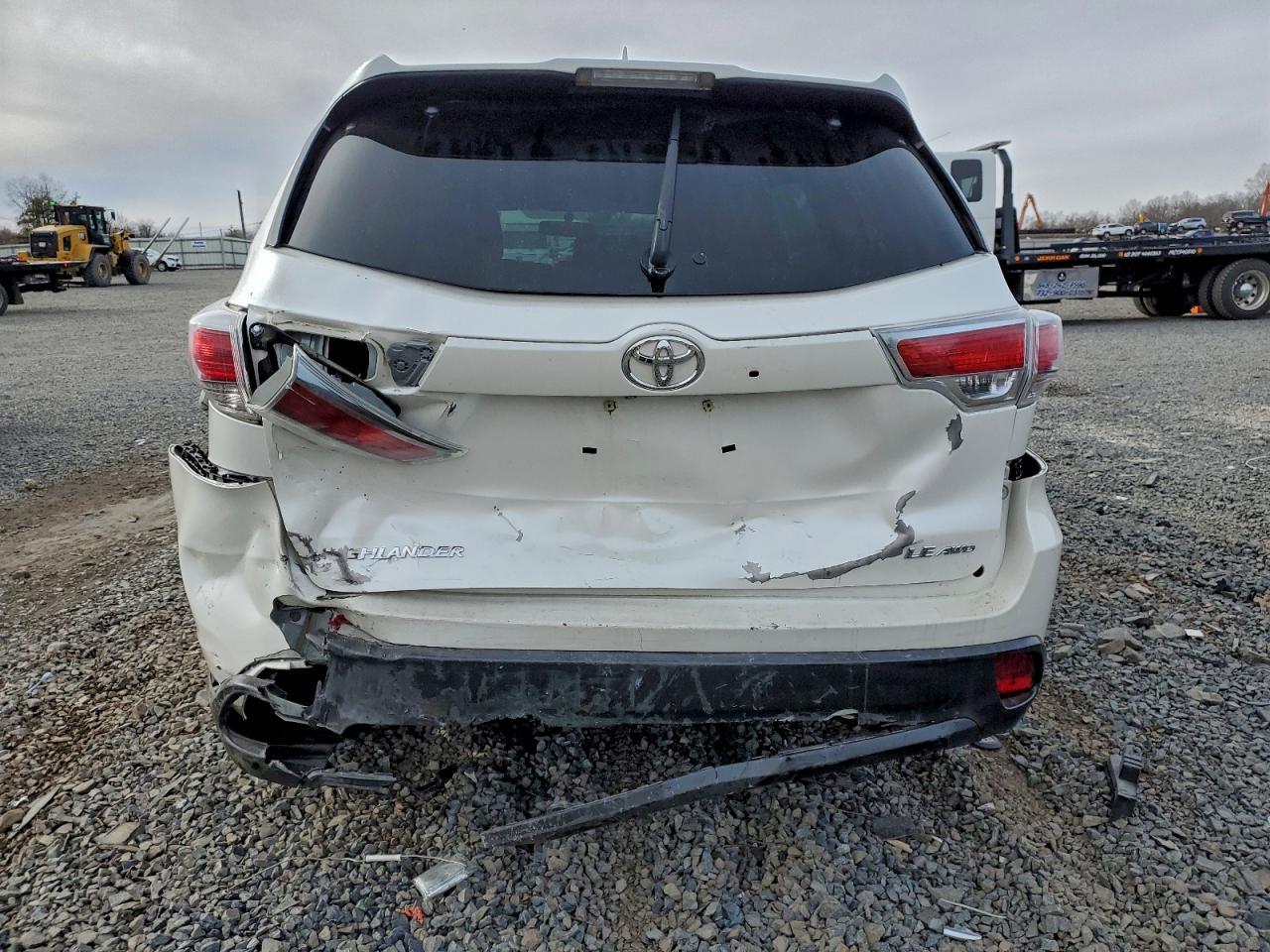 2015 TOYOTA HIGHLANDER