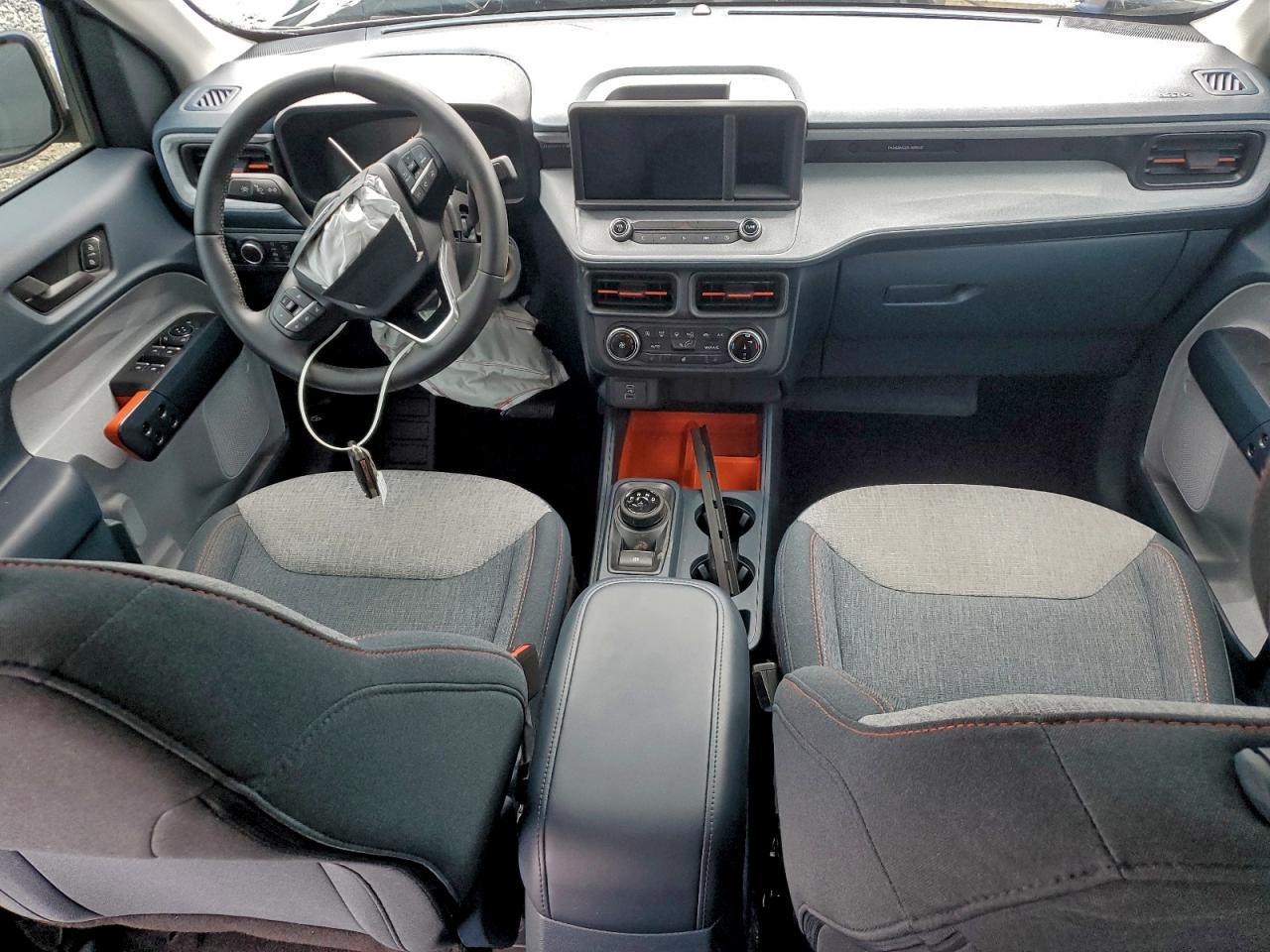 2024 FORD Maverick