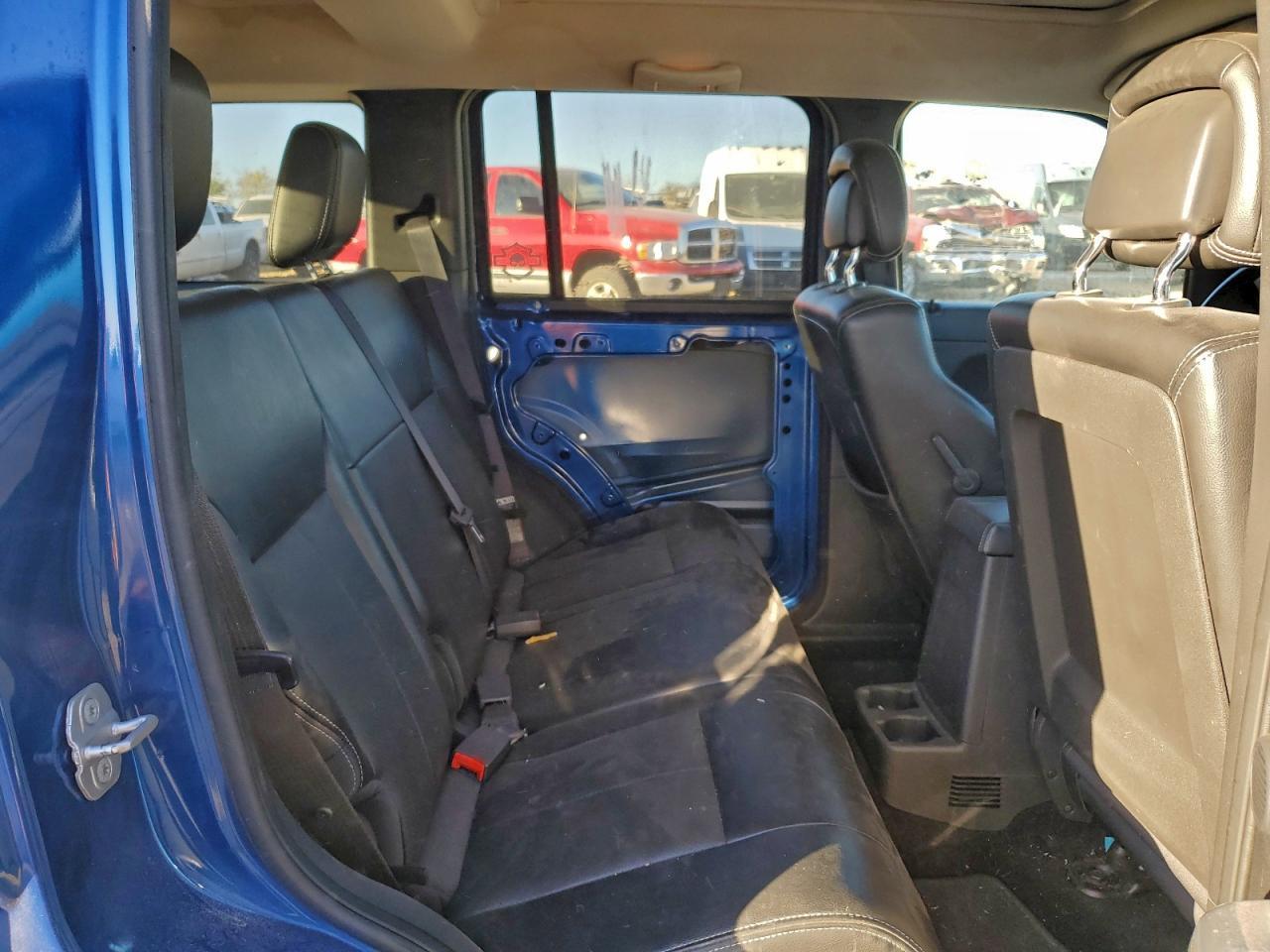 2010 JEEP Liberty