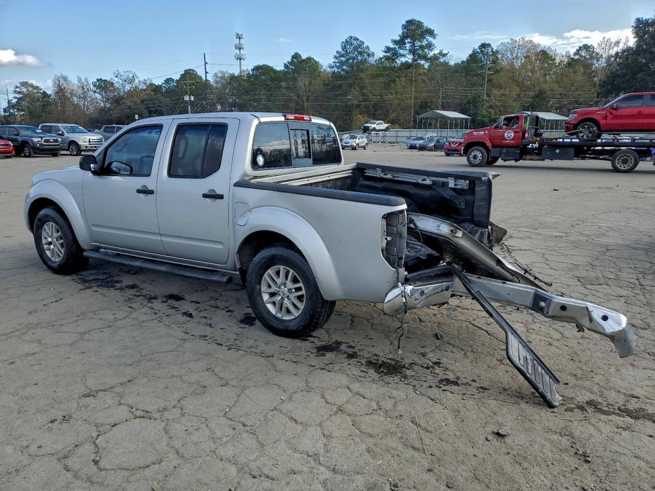 2016 NISSAN Frontier