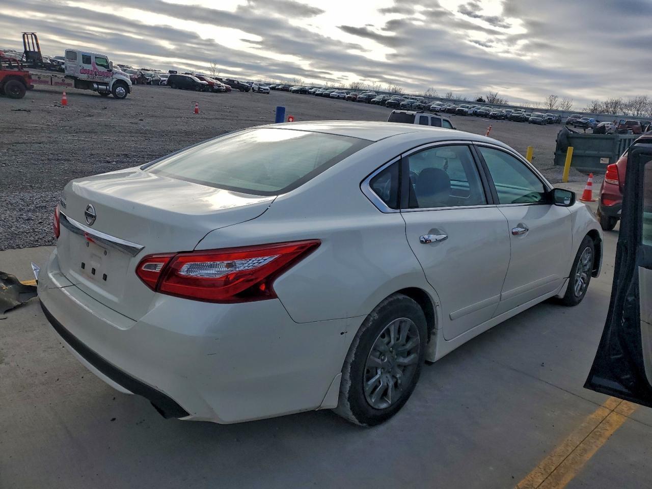 2017 NISSAN ALTIMA