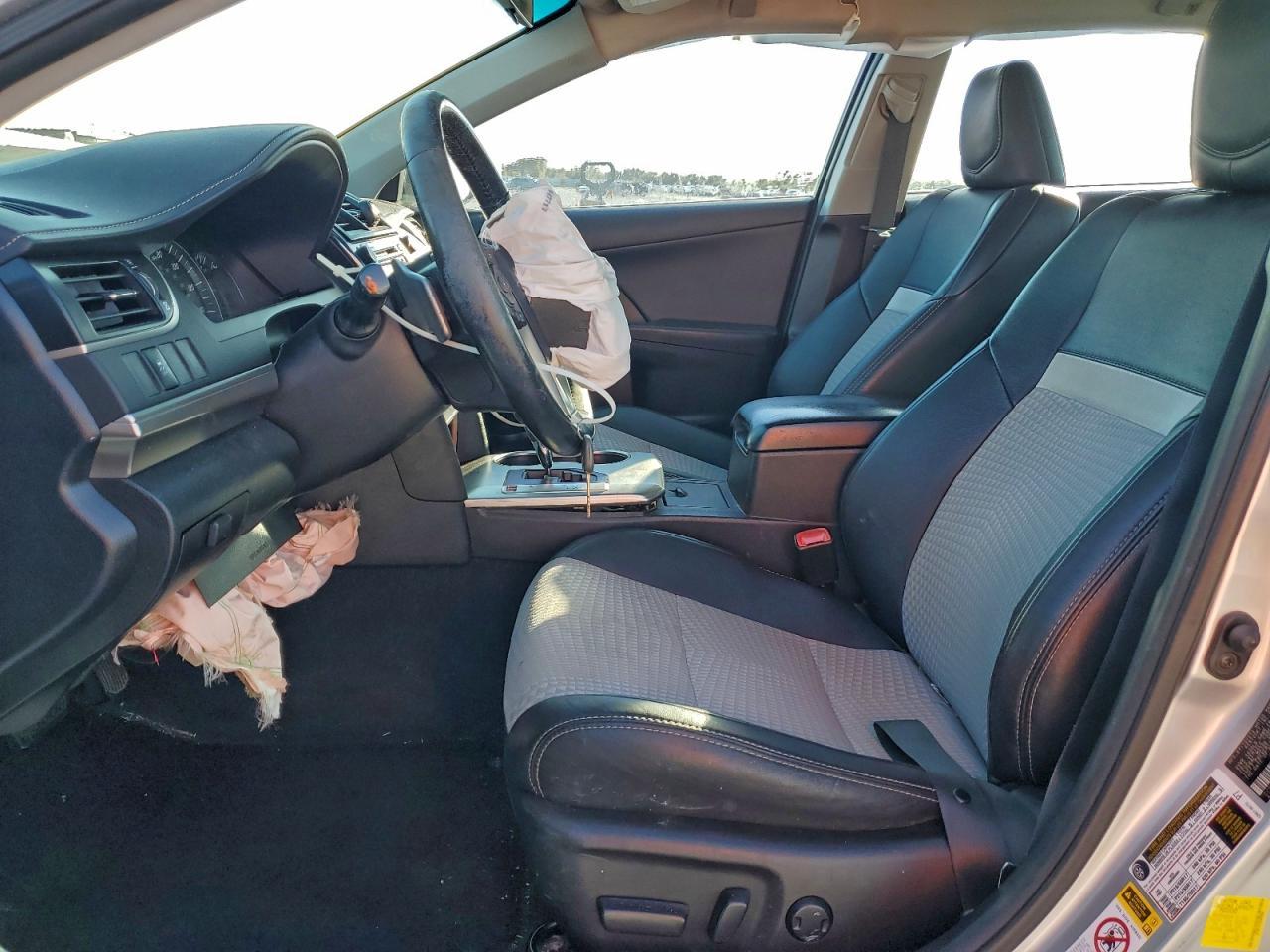 2014 TOYOTA CAMRY