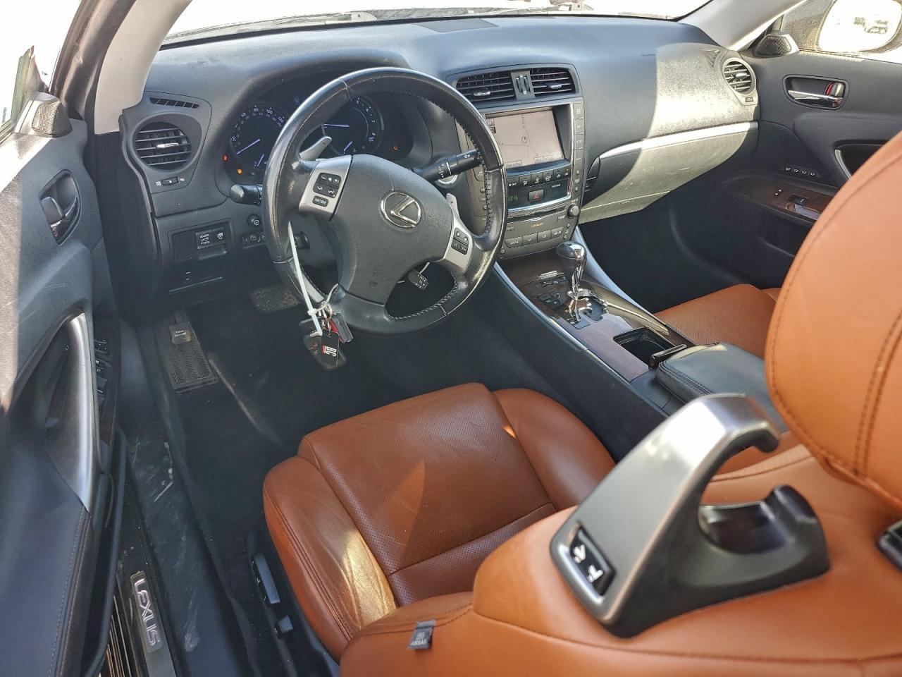2011 LEXUS IS 250