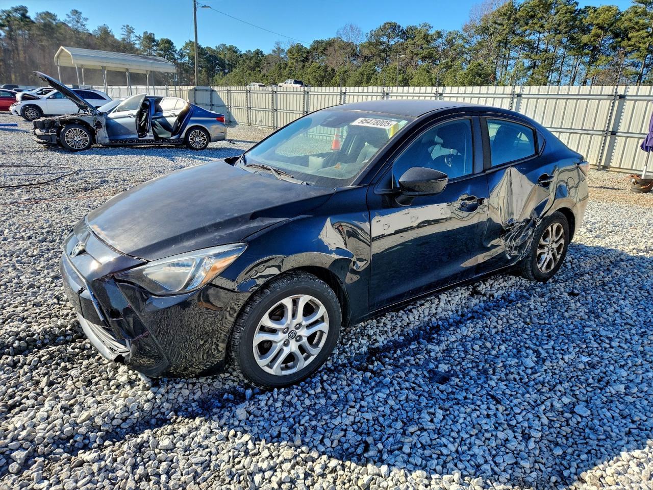 2016 TOYOTA SCION