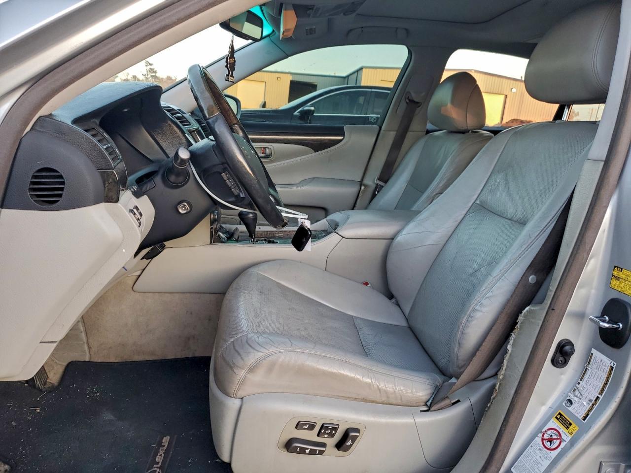 2007 LEXUS LS 460