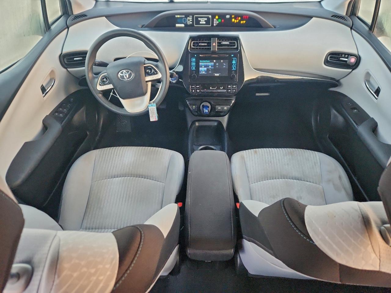 2017 TOYOTA PRIUS