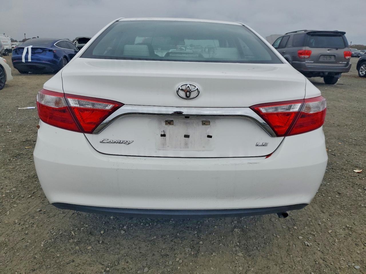 2017 TOYOTA CAMRY