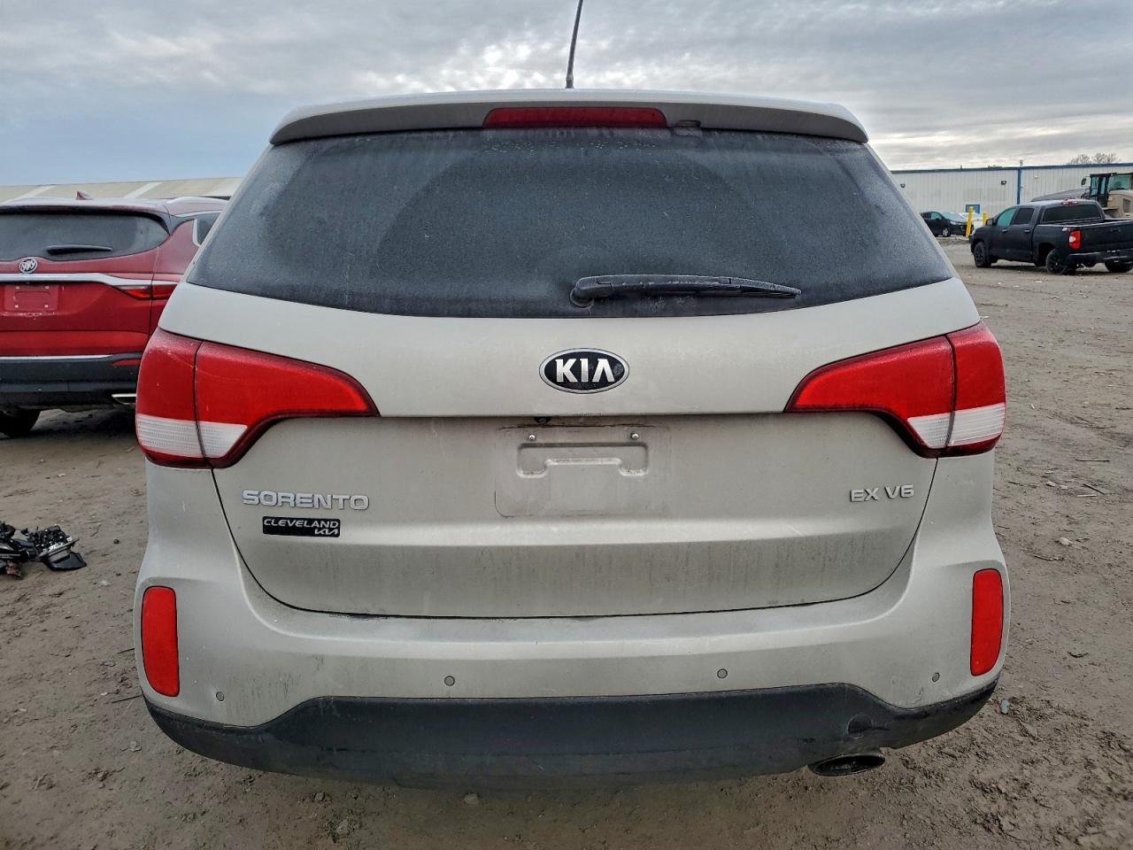 2015 KIA SORENTO