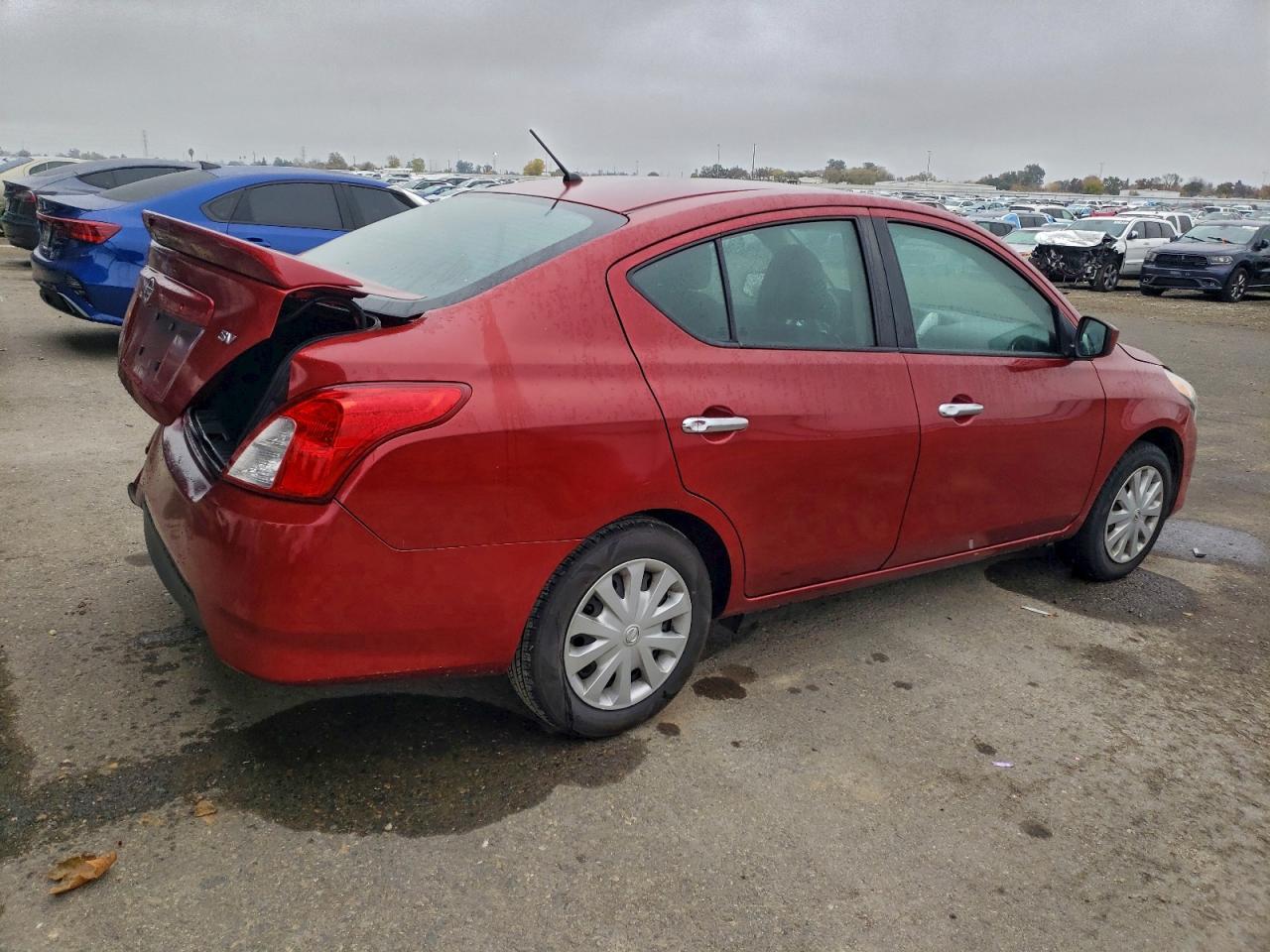 2018 NISSAN VERSA