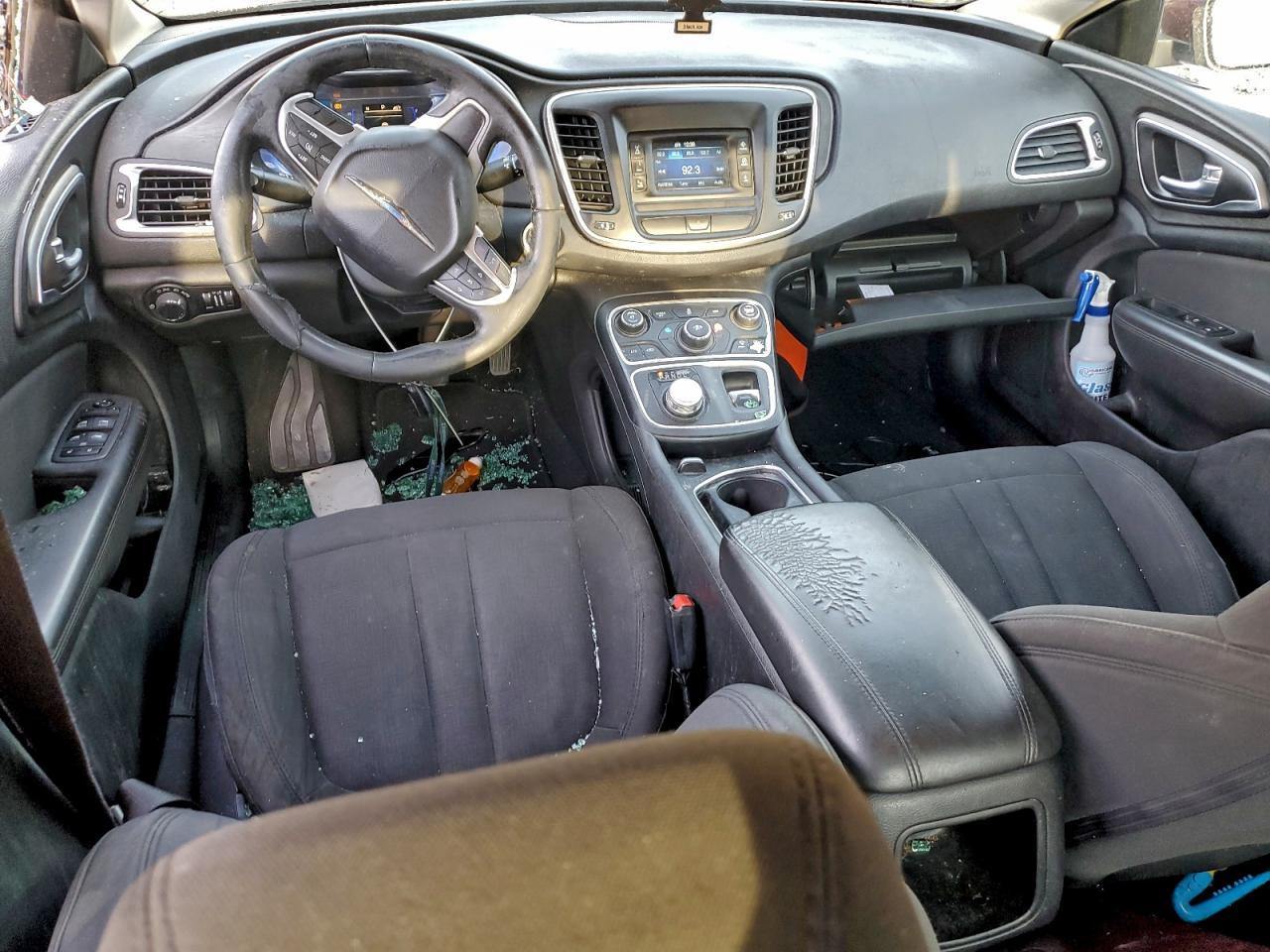 2016 CHRYSLER 200