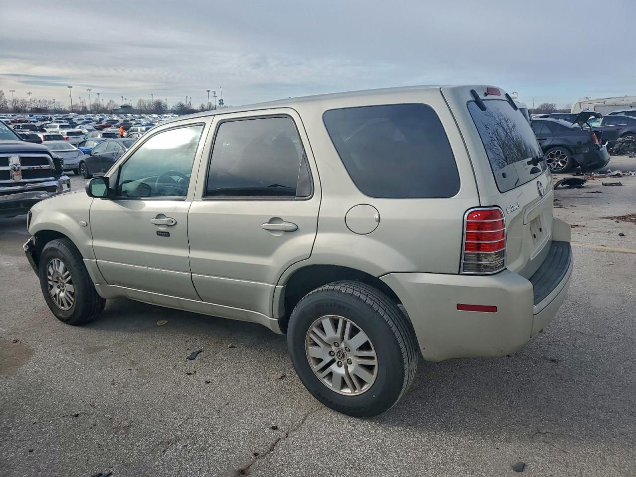 2005 MERCURY Mariner