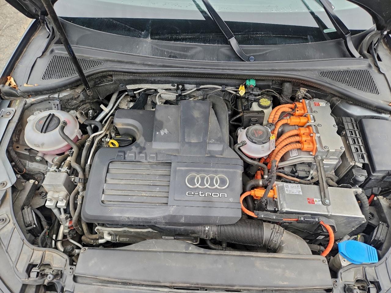 2016 AUDI A3 e-tron