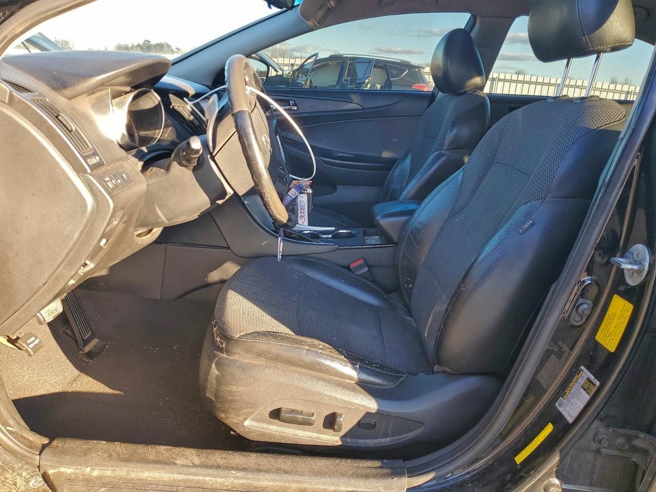2012 HYUNDAI SONATA
