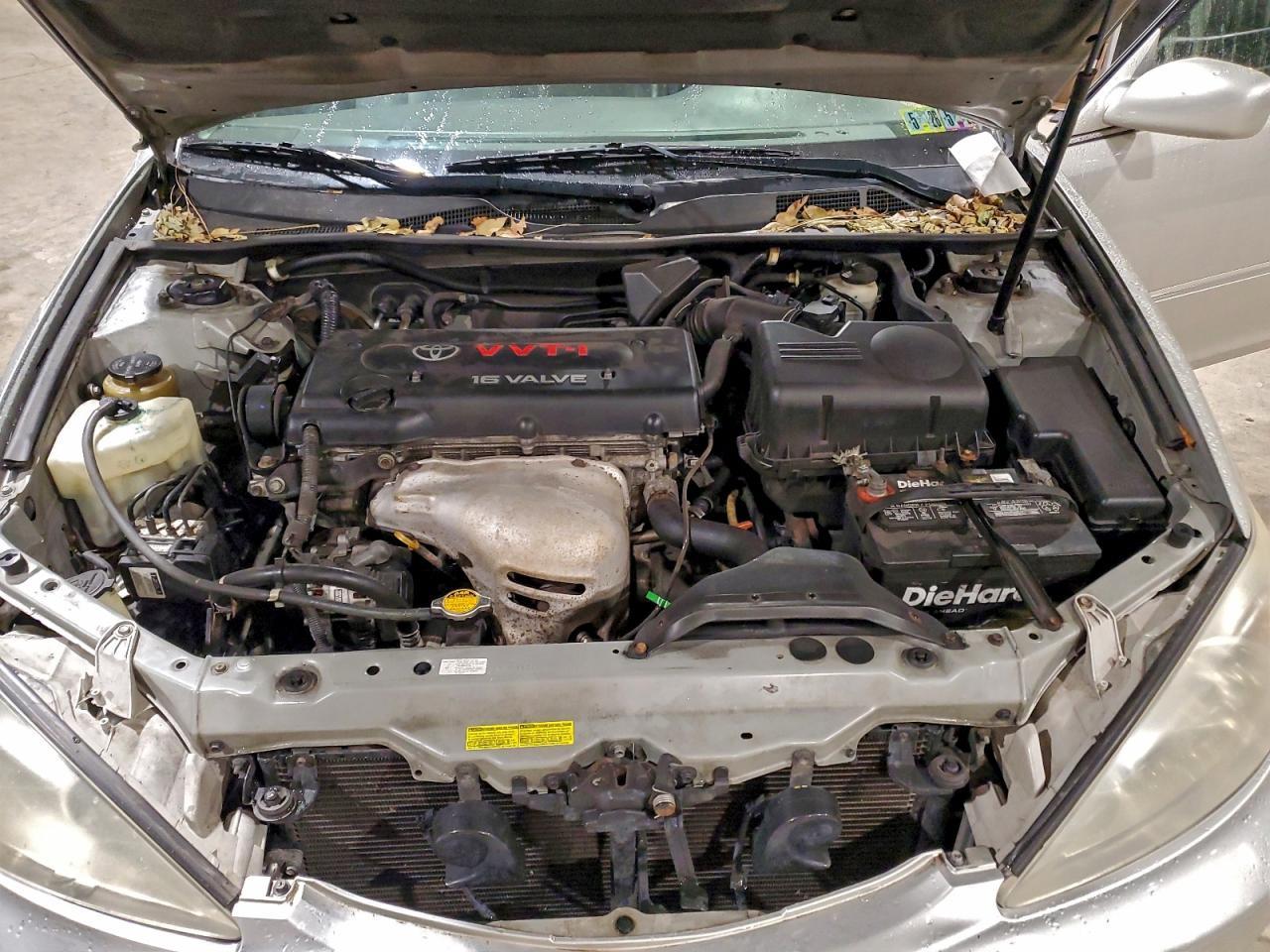 2004 TOYOTA CAMRY