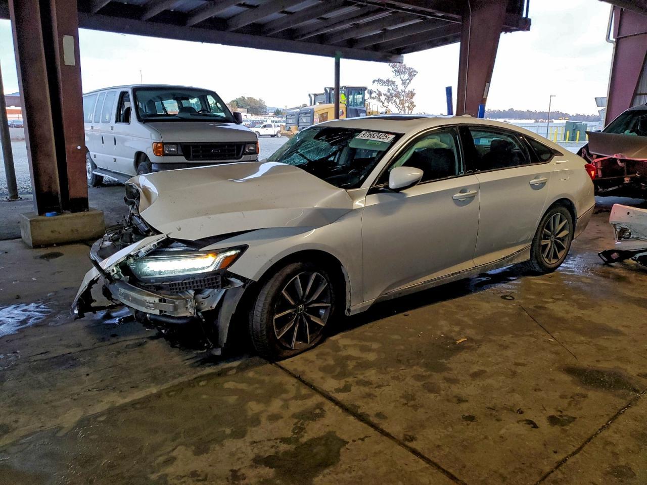 2022 HONDA ACCORD