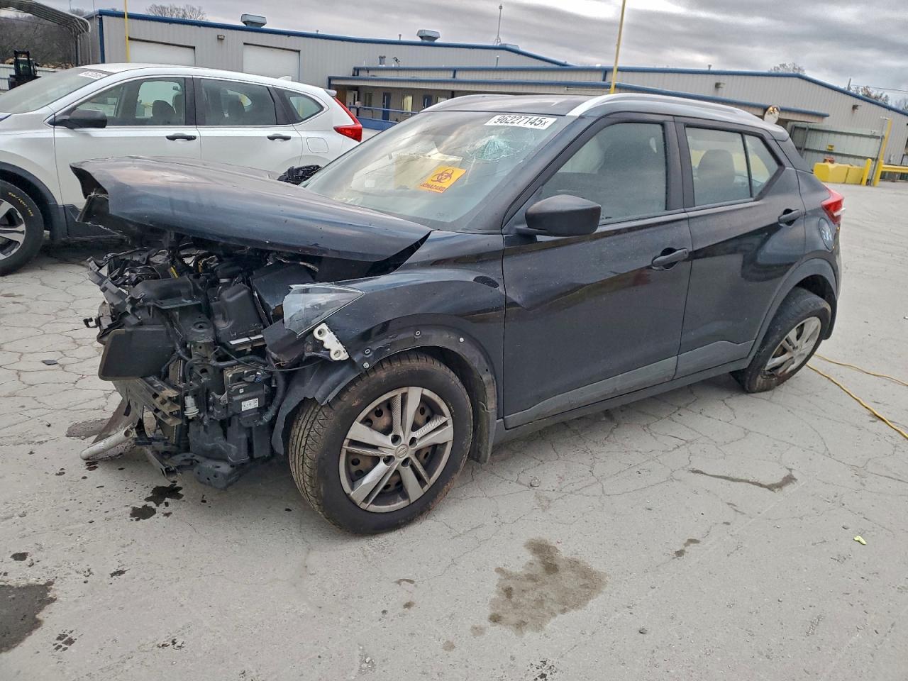 2019 NISSAN KICKS