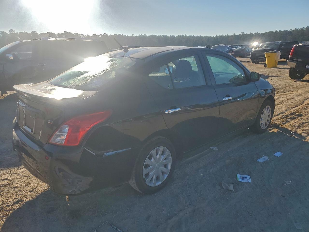 2019 NISSAN VERSA