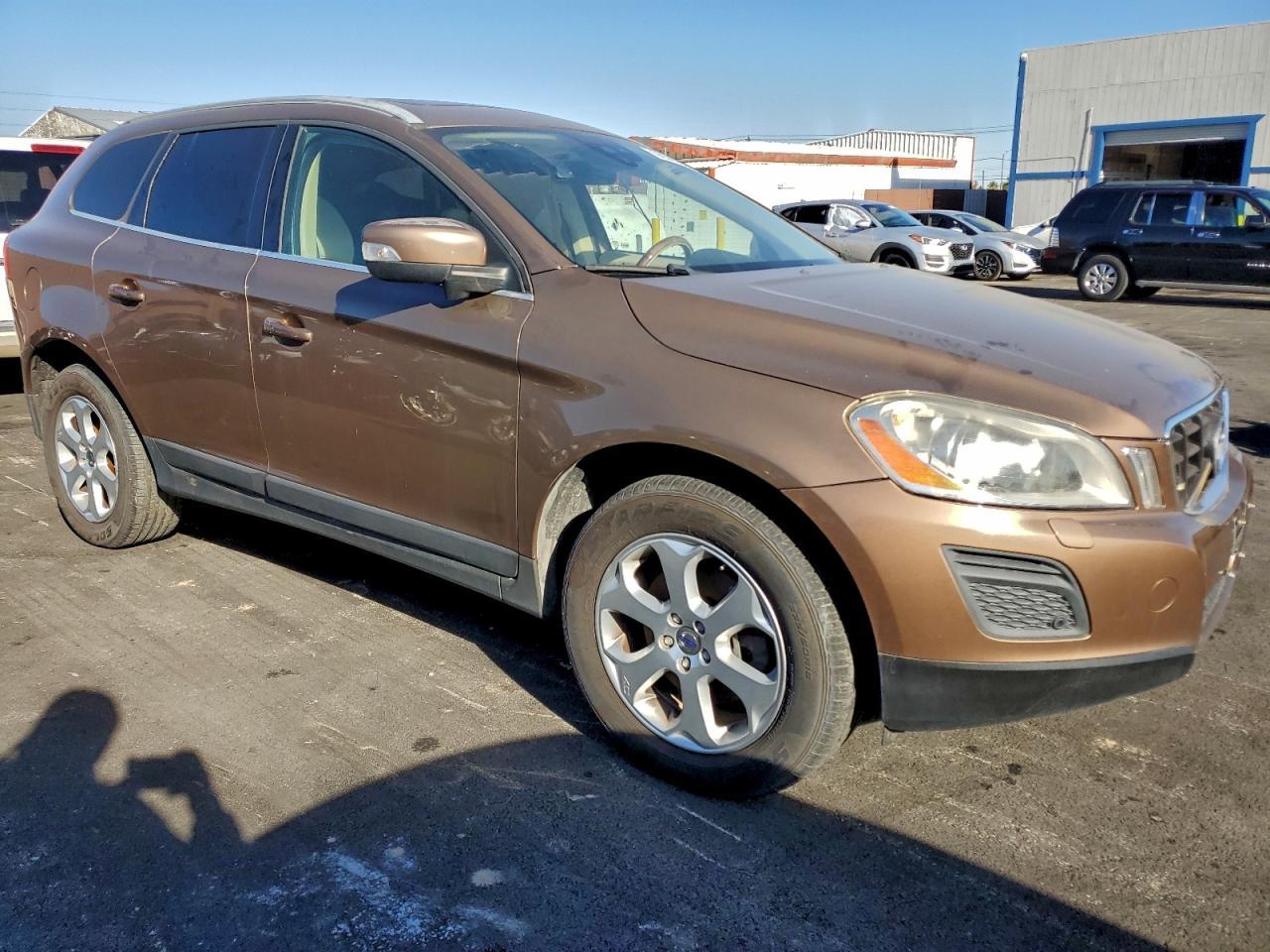 2012 VOLVO XC60