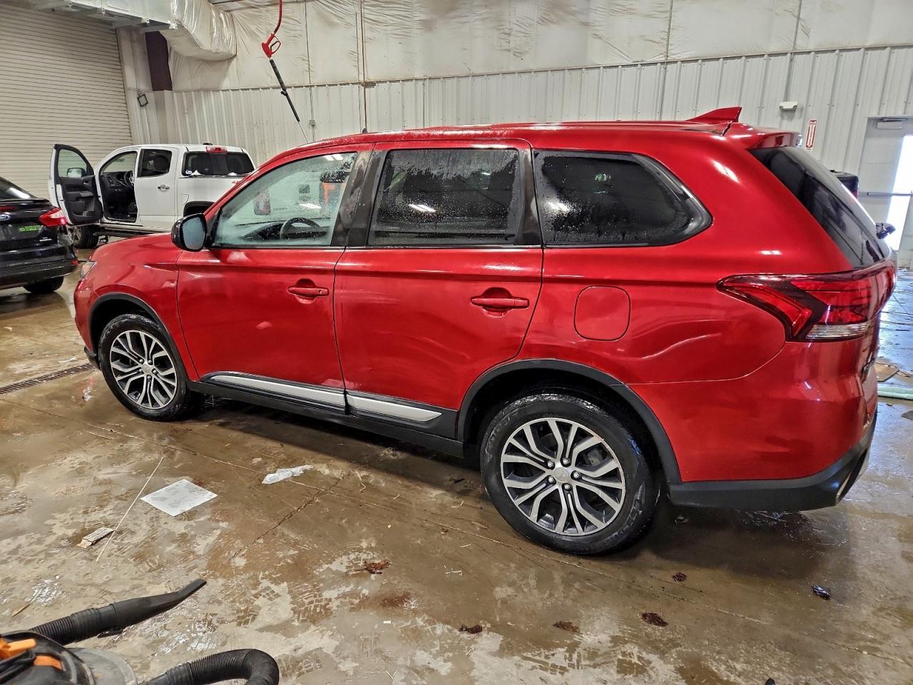 2018 MITSUBISHI outlander