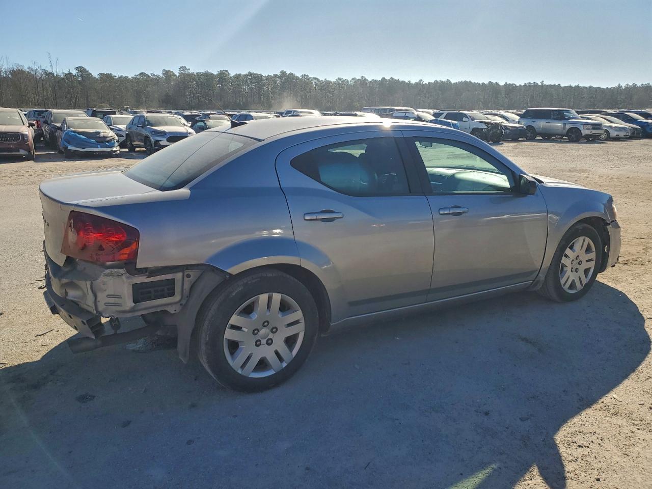 2014 DODGE Avenger