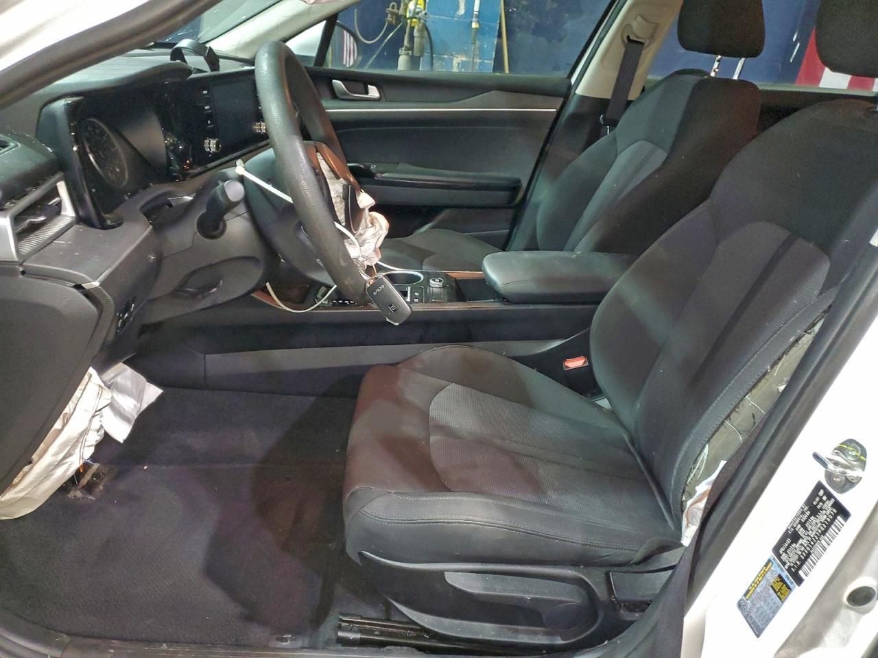 2023 KIA K5