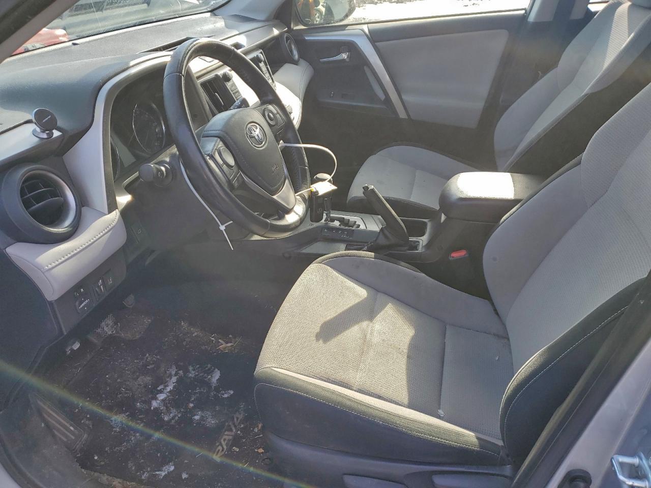2016 TOYOTA RAV4
