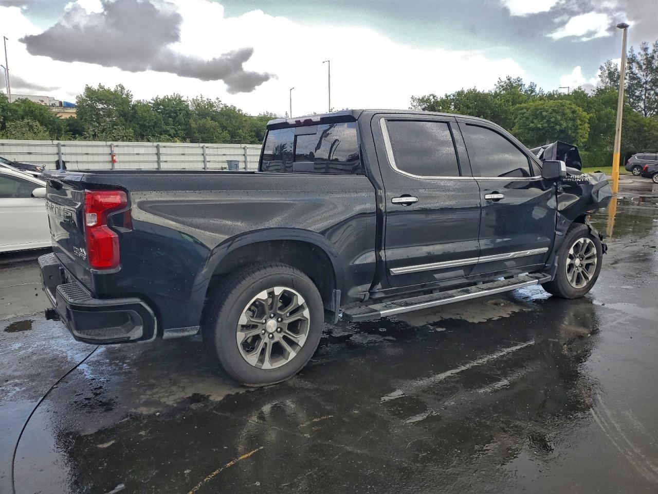 2023 CHEVROLET Silverado