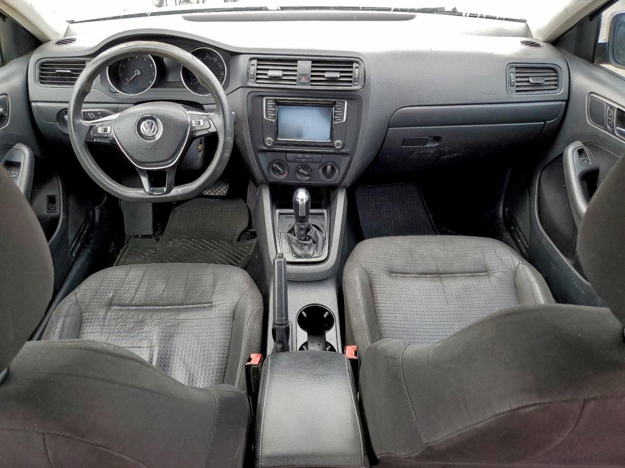 2016 VOLKSWAGEN JETTA