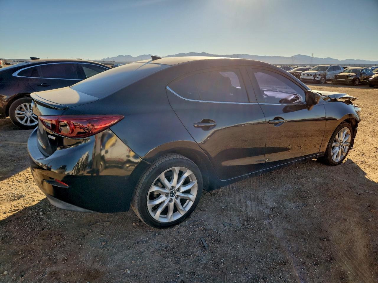 2014 MAZDA 3