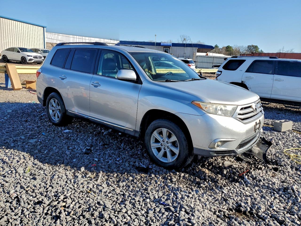 2013 TOYOTA HIGHLANDER
