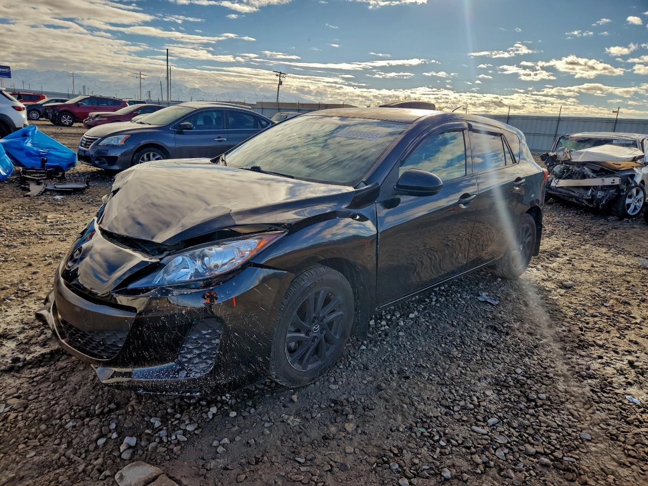 2013 MAZDA 3