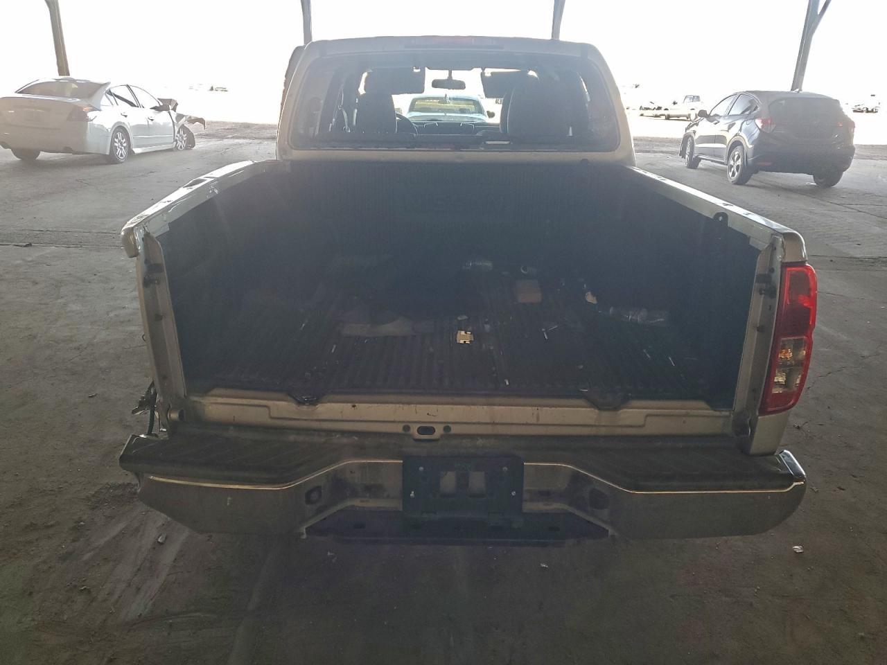 2012 NISSAN Frontier