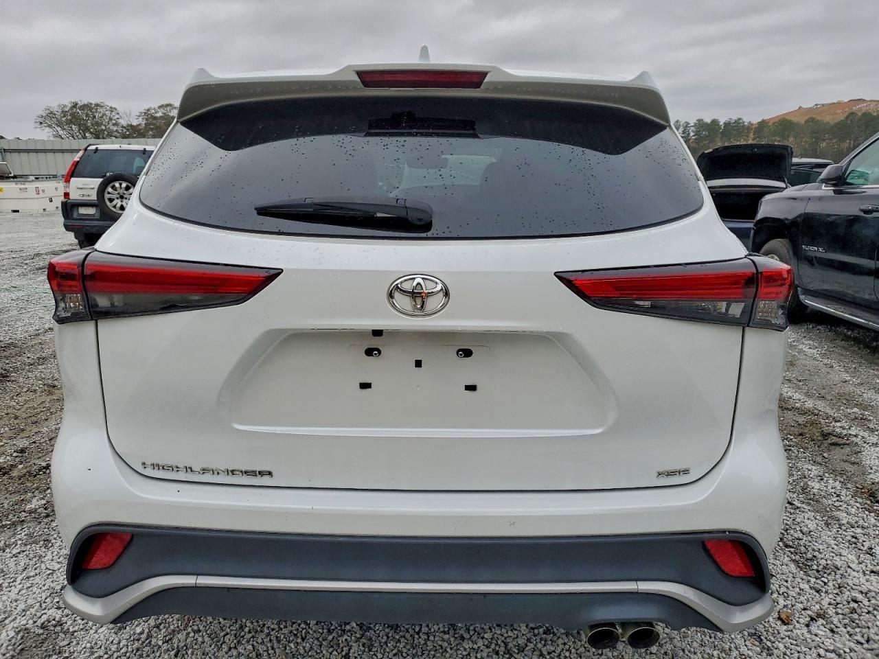 2023 TOYOTA HIGHLANDER