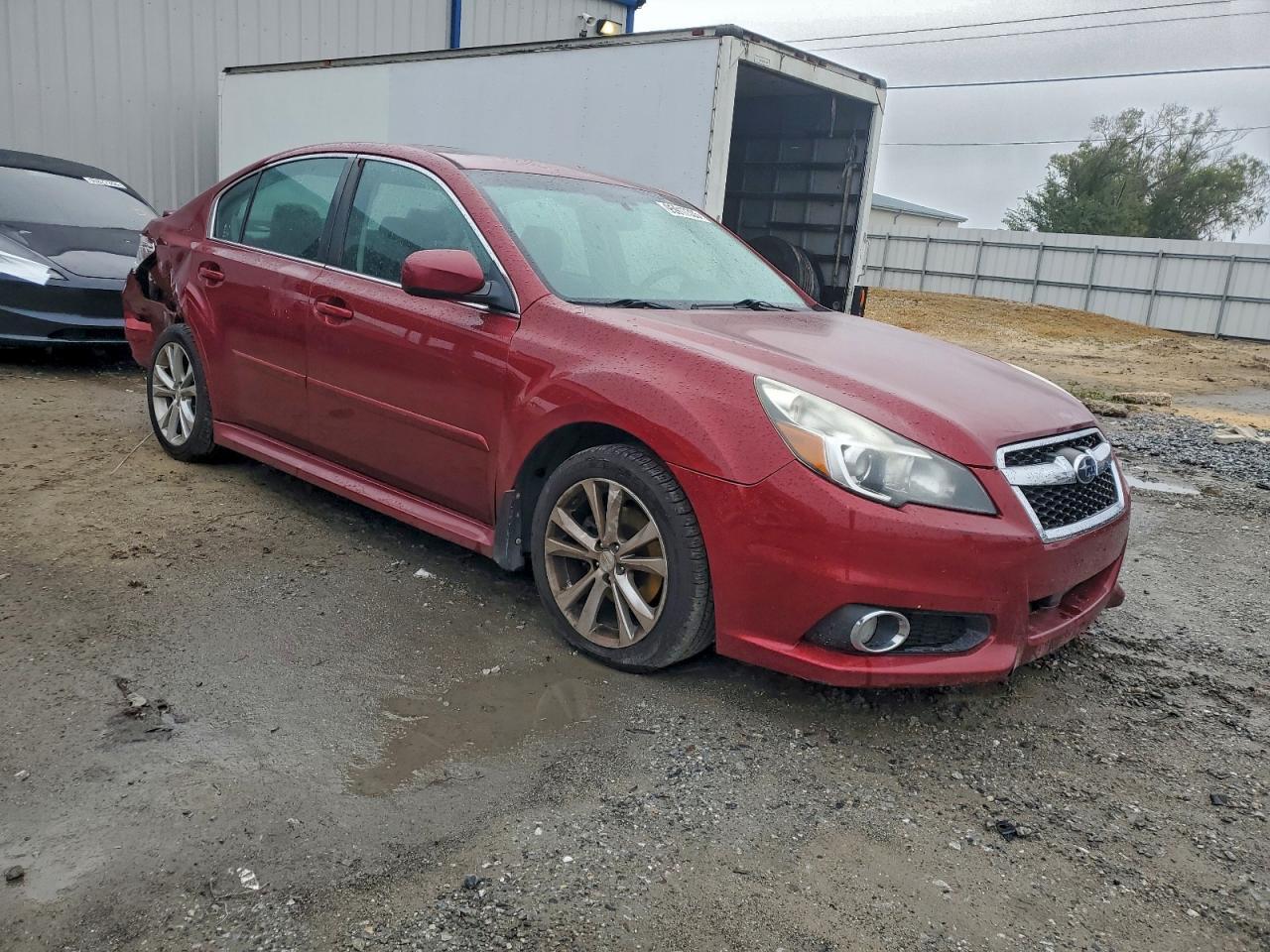 2013 SUBARU Legacy