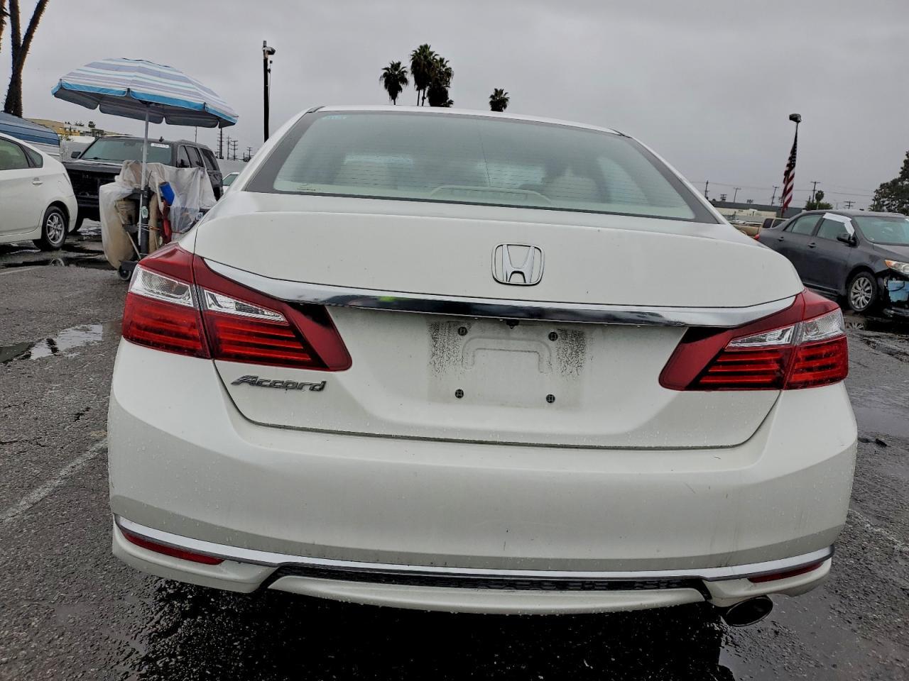 2017 HONDA ACCORD