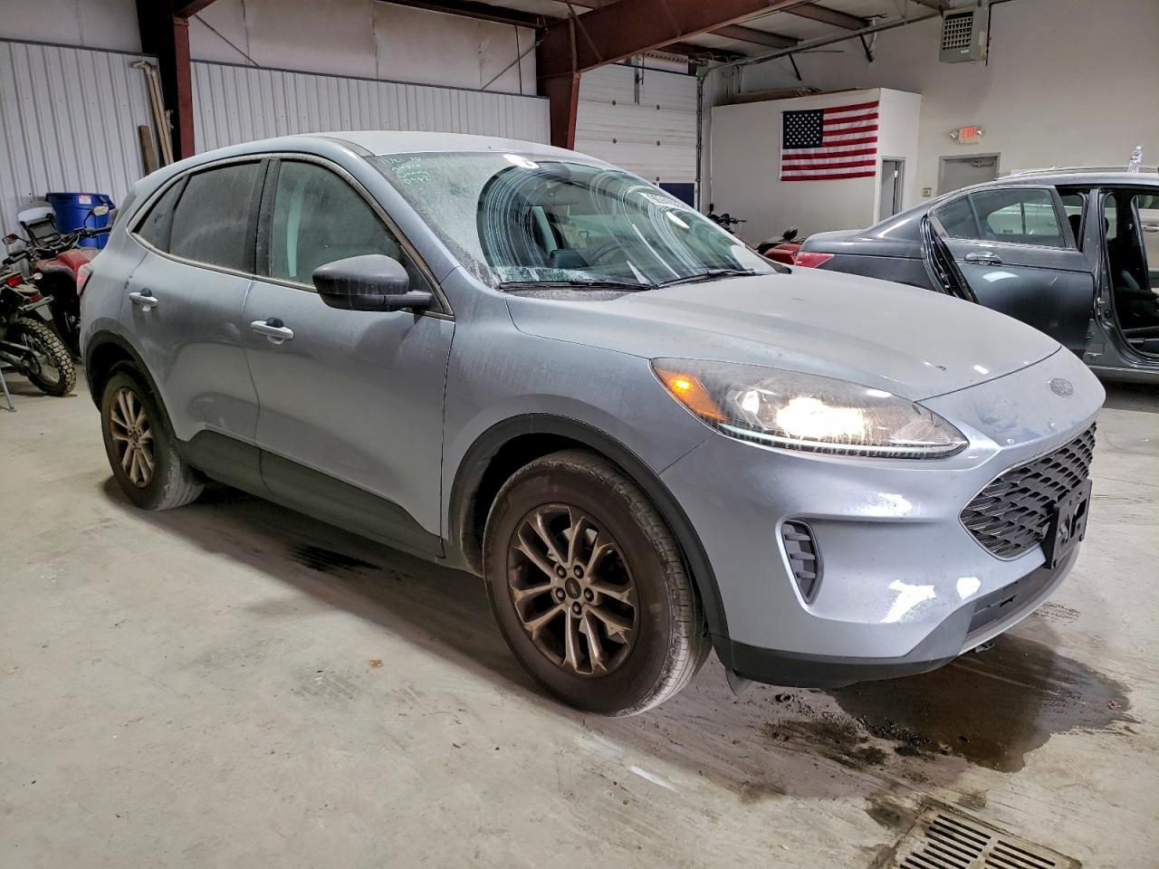2022 FORD ESCAPE
