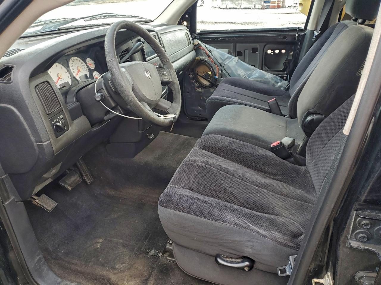 2004 DODGE RAM 1500
