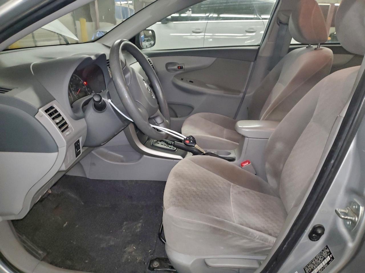 2009 TOYOTA COROLLA