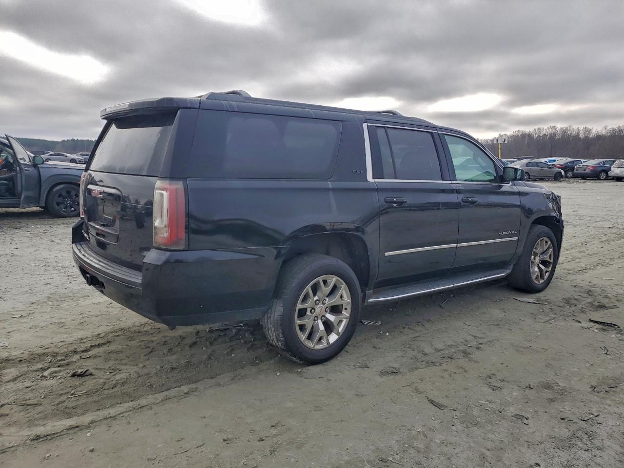 2016 GMC Yukon XL